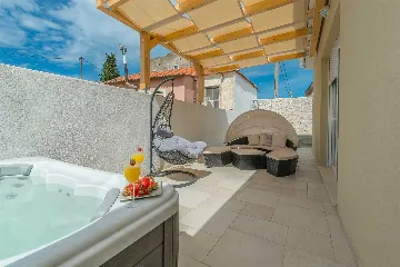 Zadar Family Villa with Jacuzzi and Patio Lounge