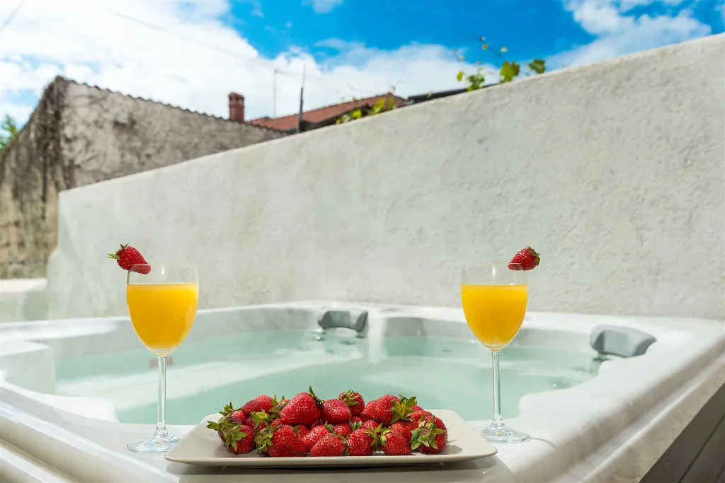 Zadar Family Villa with Jacuzzi and Patio Lounge