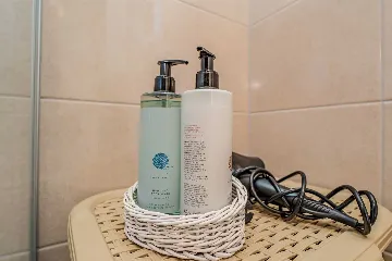 One-Bedroom Apartment in Nin with Balcony