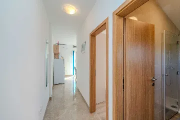 One-Bedroom Apartment in Nin with Balcony