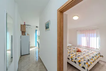 One-Bedroom Apartment in Nin with Balcony