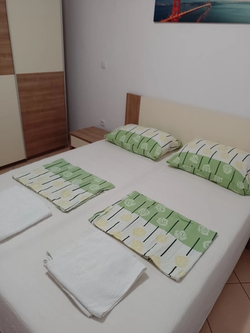 One-Bedroom Apartment in Novalja with Private Parking