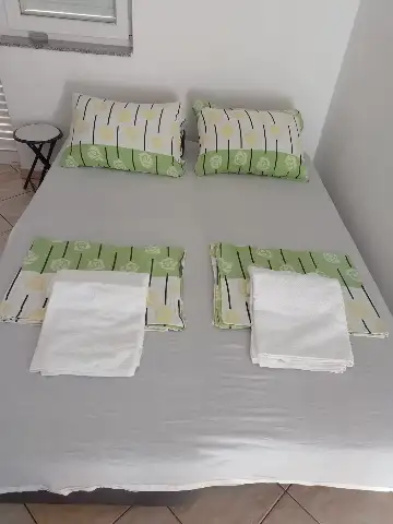 One-Bedroom Apartment in Novalja with Private Parking