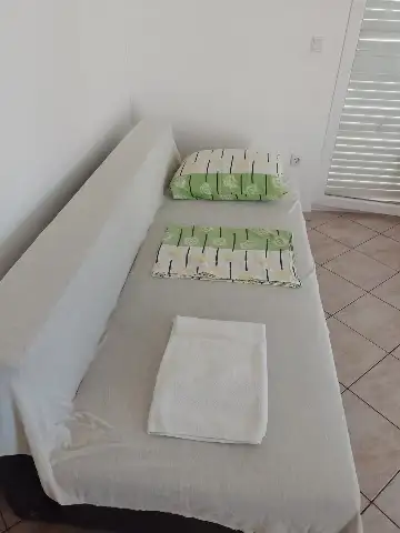 One-Bedroom Apartment in Novalja with Private Parking