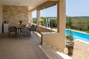 Debeljak 4-Bedroom Villa with Heated Pool