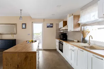 Debeljak 4-Bedroom Villa with Heated Pool