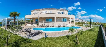 Debeljak 4-Bedroom Villa with Heated Pool