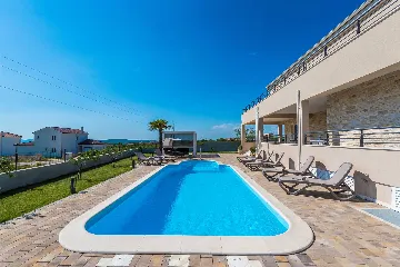 Debeljak 4-Bedroom Villa with Heated Pool