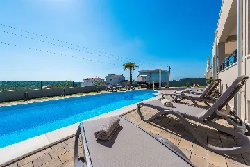 Debeljak 4-Bedroom Villa with Heated Pool