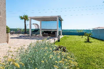 Debeljak 4-Bedroom Villa with Heated Pool