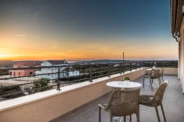 Debeljak 4-Bedroom Villa with Heated Pool