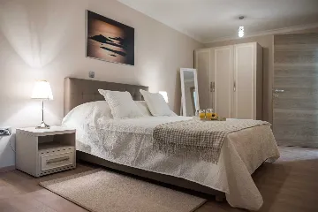 Debeljak 4-Bedroom Villa with Heated Pool