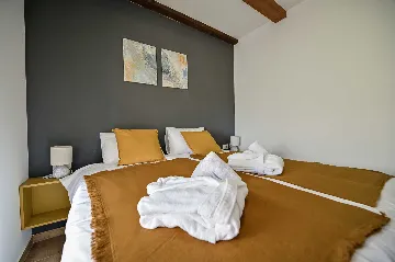 3-Bedroom Villa in Hreljin for Up to 6 Guests