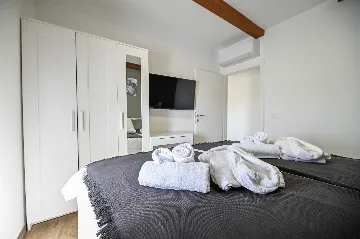 3-Bedroom Villa in Hreljin for Up to 6 Guests