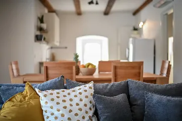 3-Bedroom Villa in Hreljin for Up to 6 Guests