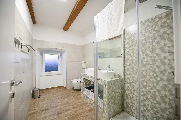 3-Bedroom Villa in Hreljin for Up to 6 Guests