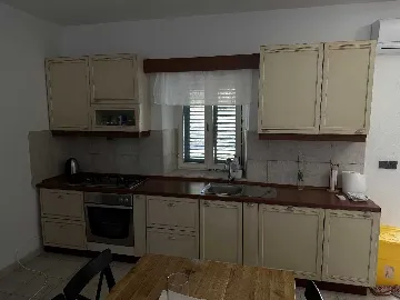 2-Bedroom Villa in Velušić with Private Pool