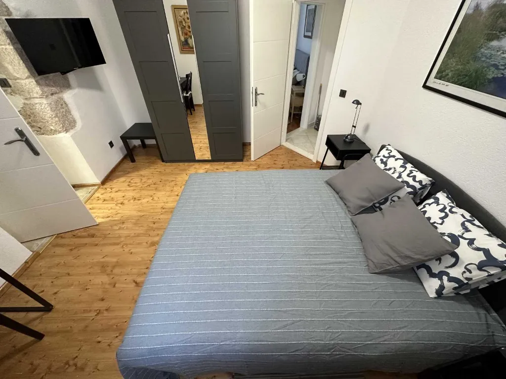 2-Bedroom Villa in Velušić with Private Pool
