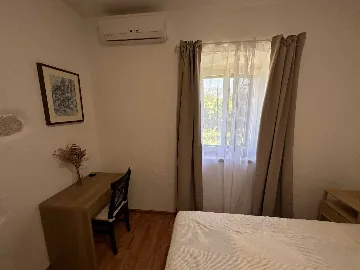 2-Bedroom Villa in Velušić with Private Pool