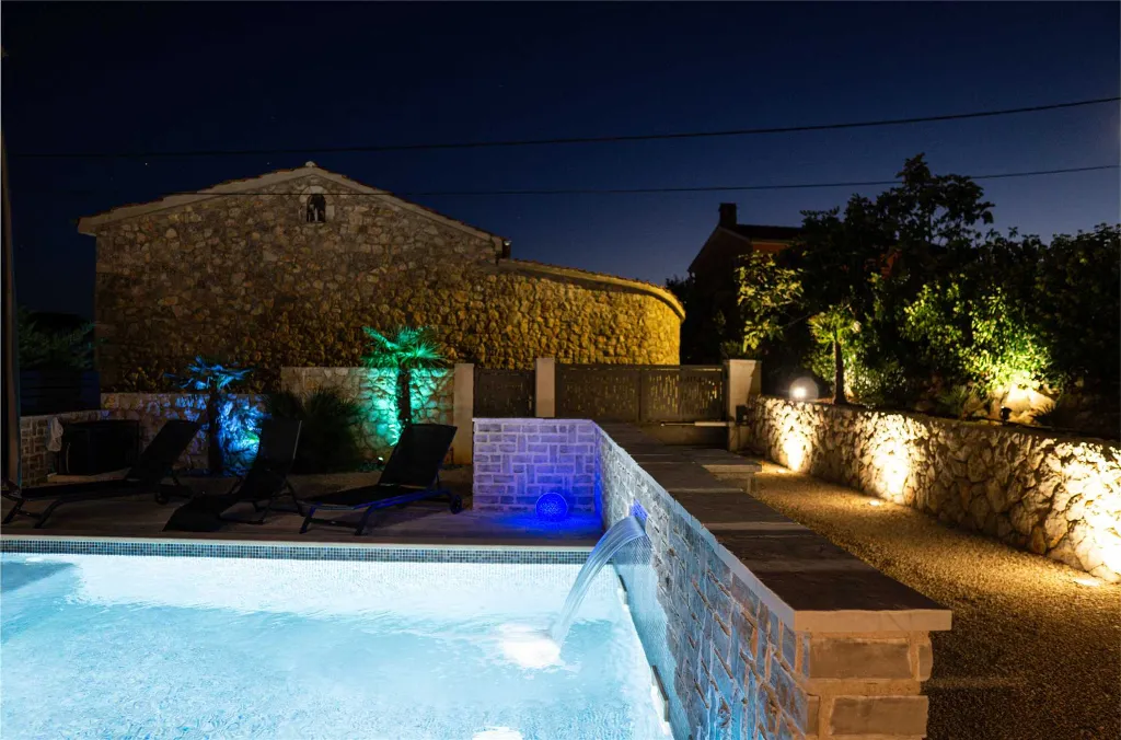 Private Pool Villa in Brzac for 8 Guests