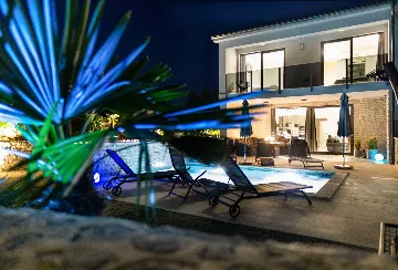 Private Pool Villa in Brzac for 8 Guests