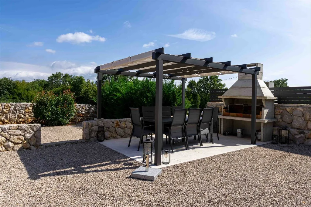 Private Pool Villa in Brzac for 8 Guests