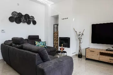 Private Pool Villa in Brzac for 8 Guests