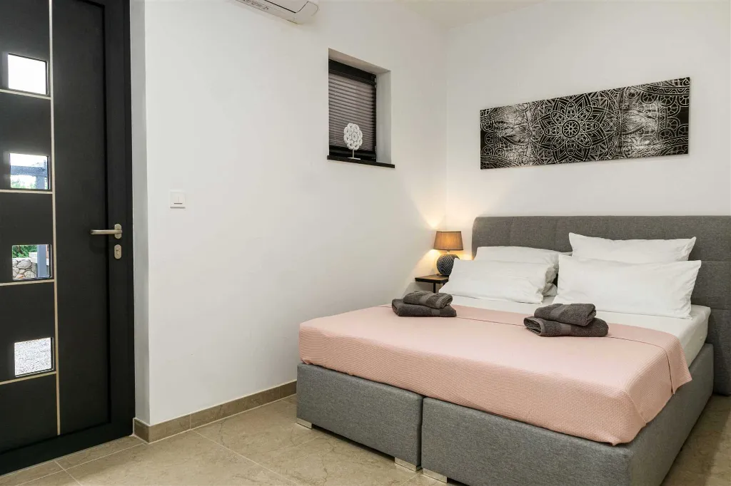 Private Pool Villa in Brzac for 8 Guests