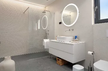 4-Bedroom Villa in Brgod for up to 8 Guests