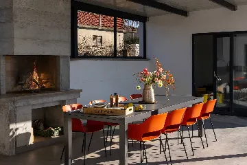 4-Bedroom Villa in Brgod for up to 8 Guests