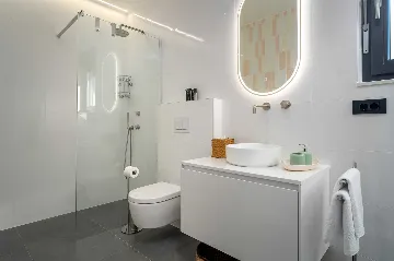 4-Bedroom Villa in Brgod for up to 8 Guests