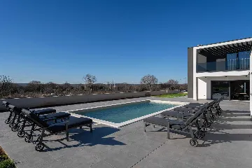 4-Bedroom Villa in Brgod for up to 8 Guests