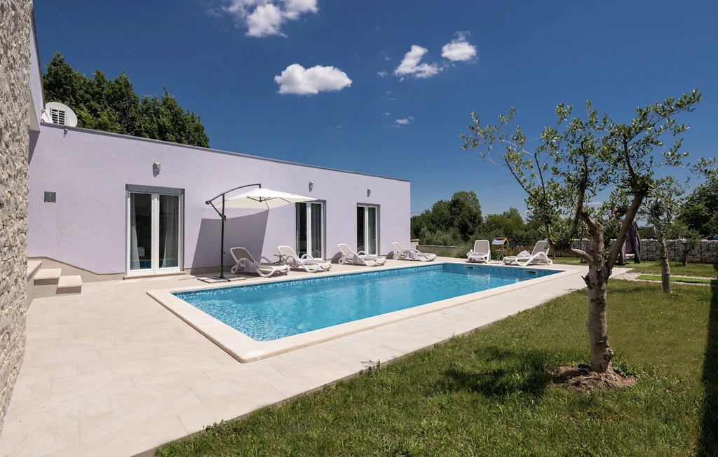 Holiday House in Marići with Private Pool & Sauna