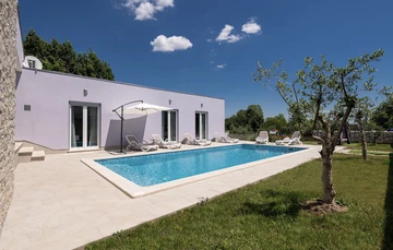 Holiday House in Marići with Private Pool & Sauna