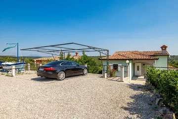 Pet-Friendly 3-Bed Holiday House in Kunj, Croatia