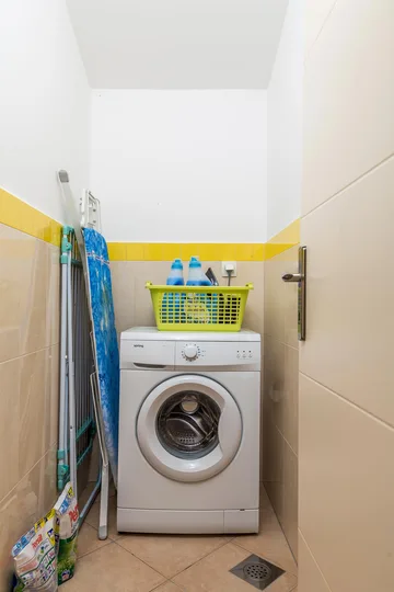 Pet-Friendly 3-Bed Holiday House in Kunj, Croatia