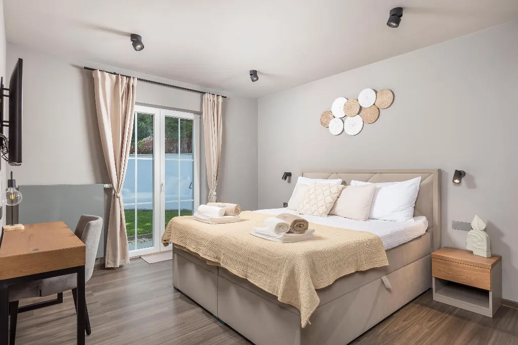 Villa in Labin with Private Pool, Jacuzzi & Sauna