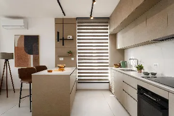 2-Bedroom Apartment with Panoramic Balcony in Labin