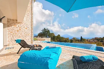 Holiday house with sea view in Mali Kosi