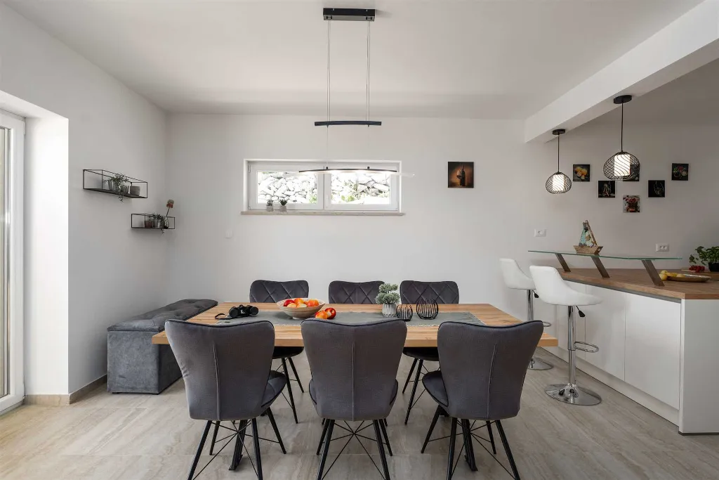 Holiday House in Veli Kosi for 6 Guests