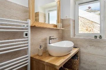 Holiday House in Veli Kosi for 6 Guests