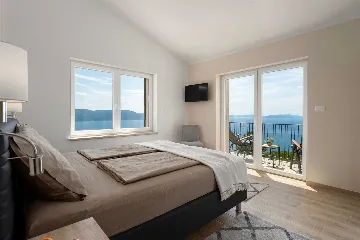 Holiday House in Veli Kosi for 6 Guests