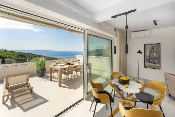 Rabac 2-Bedroom Apartment with Sea-View Terrace