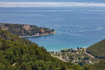 Sea-View Apartment in Labin for 4