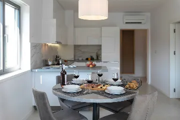 Rabac 2-Bedroom Apartment with Sea-View Balcony