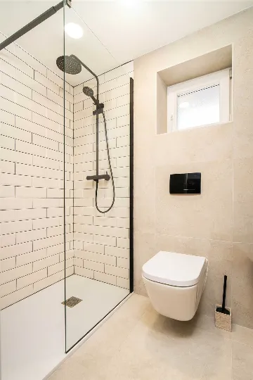 Holiday House with Private Pool and Sea Views, Viškovići