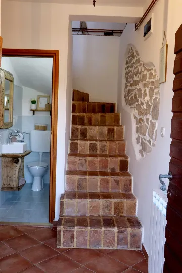 4-Bedroom Holiday House in Rogočana for Up to 8