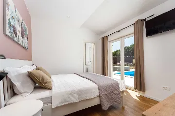 3-Bedroom Holiday House in Županići for 6 Guests