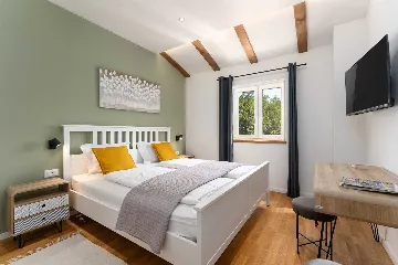 3-Bedroom Holiday House in Županići for 6 Guests