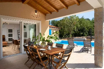 3-Bedroom Holiday House in Županići for 6 Guests